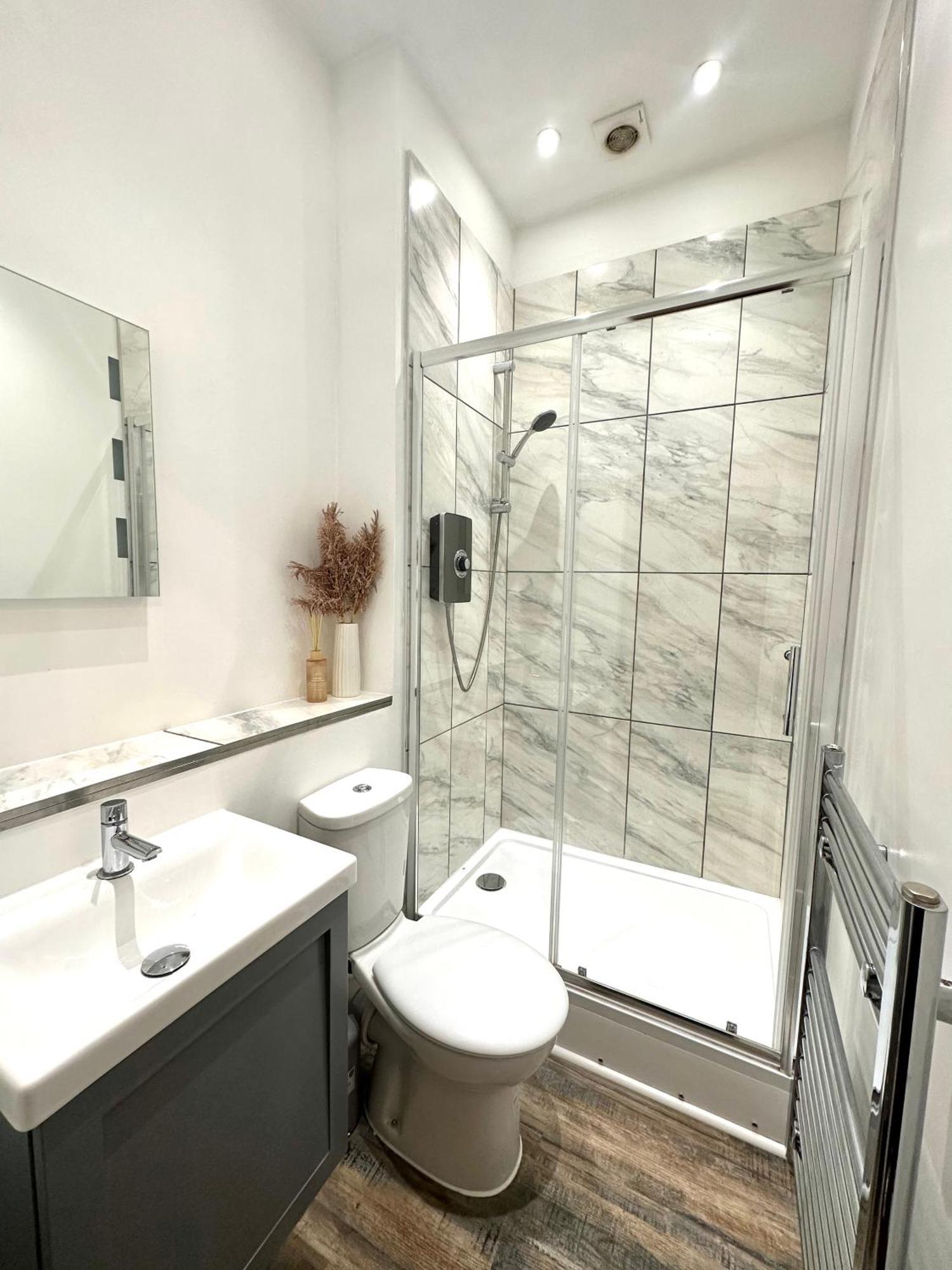 Large City Centre Apartment 퍼스 외부 사진
